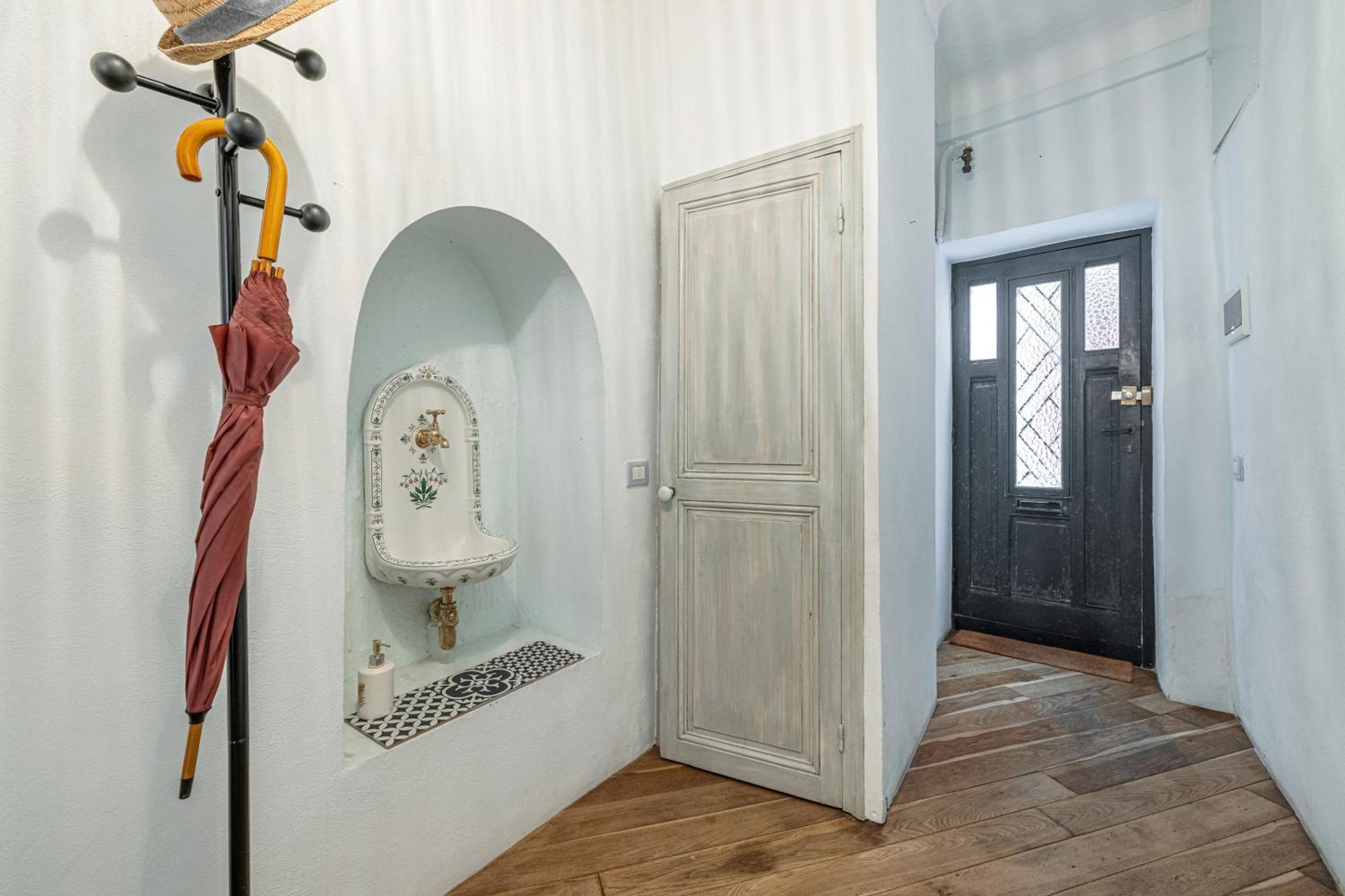 Le Bougainvillier Menton Vieille Ville エクステリア 写真